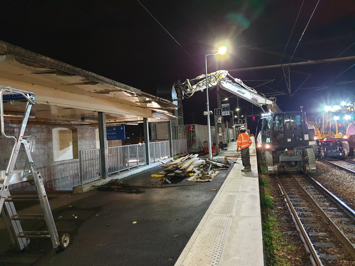 Démolition en milieu ferroviaire France
